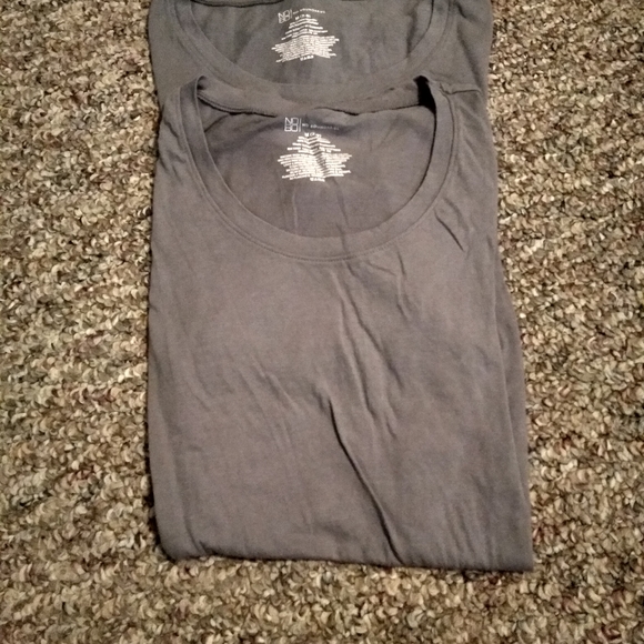 Solid Color Women Tees - Picture 4 of 5